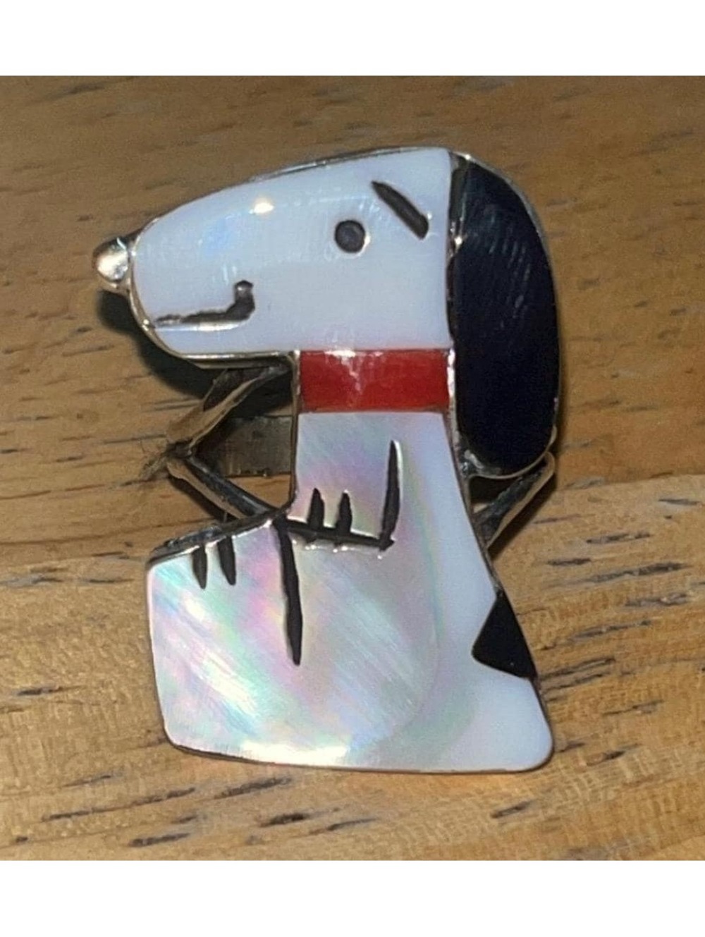 Zuni cluster mother of pearl and coral sterling silver inlay snoopy ring size